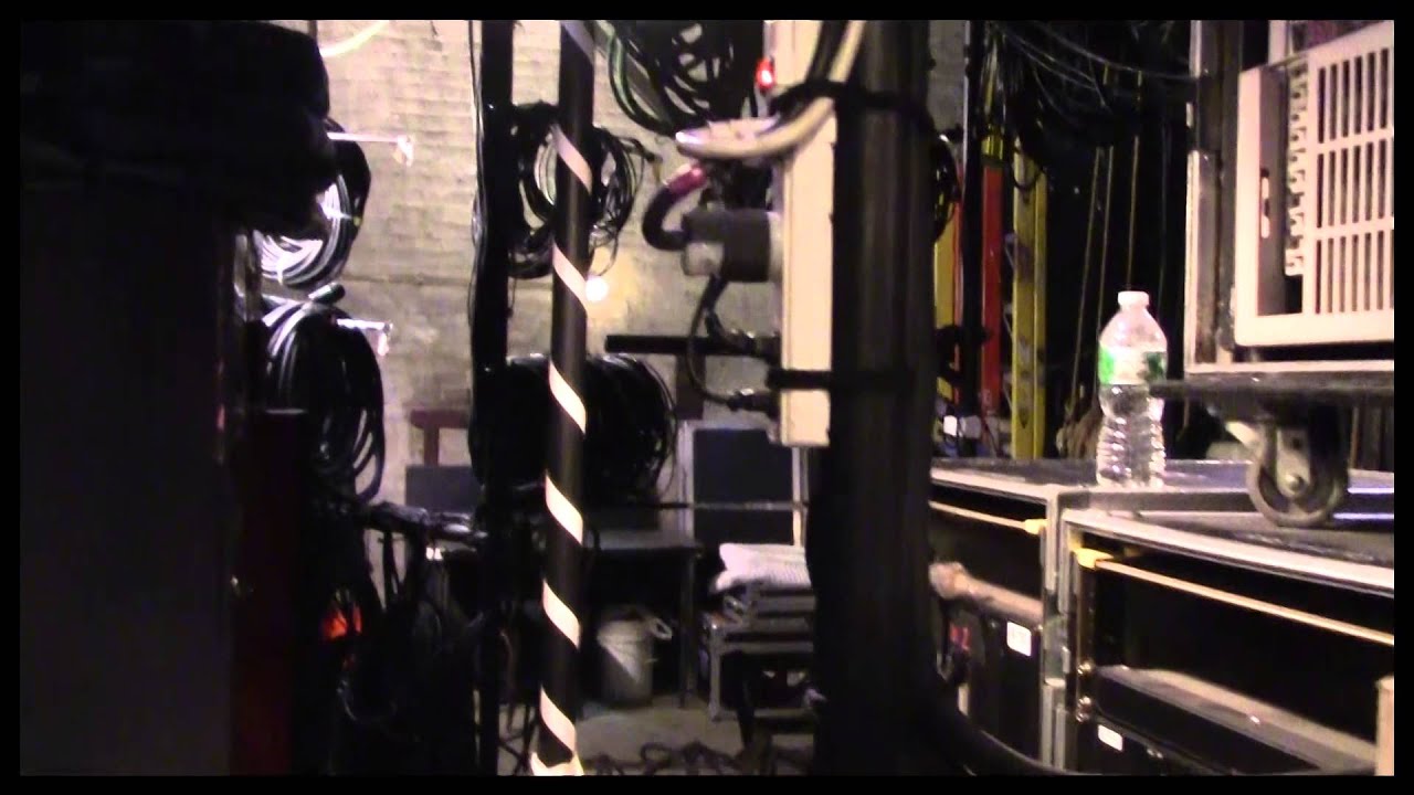Episode 6 - Total Package: Backstage at HEDWIG AND THE ANGRY INCH with Rebecca Naomi Jones