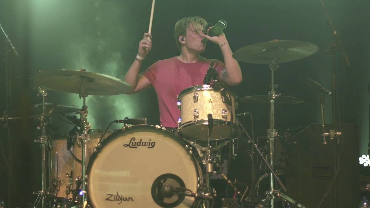 DI-RECT - Walk With Me (live)