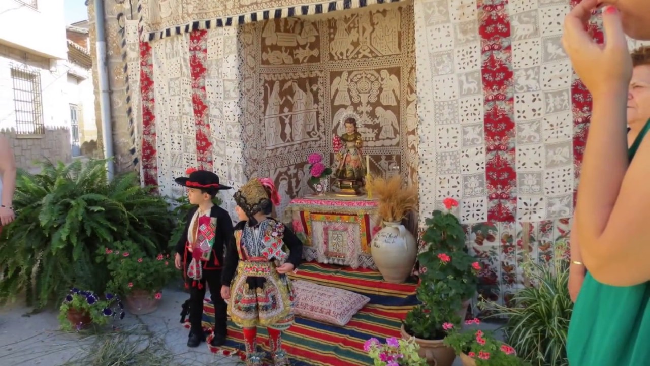 CORPUS Christi en LAGARTERA (Fiesta Religiosa de Interés Turístico Regional en España)