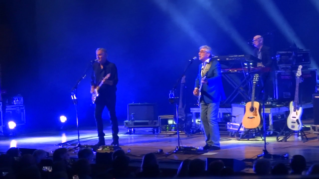 10cc - The Things We do For Love - Live @Malmö Live 2020-02-01