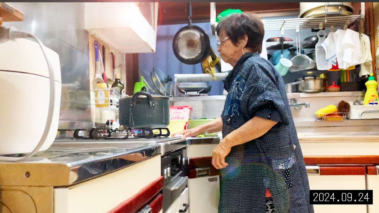94歳おばあちゃん　夕飯は【すいとん】で温まります