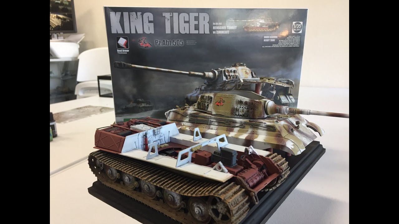 Building the New 1/35 Takom King Tiger with full interior part 3