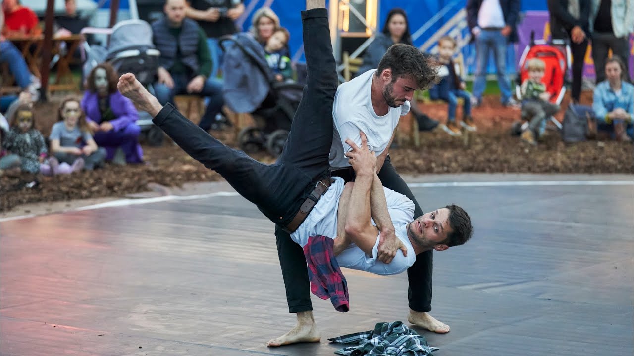 Company Alud presentation at Festival Circolo 2022.