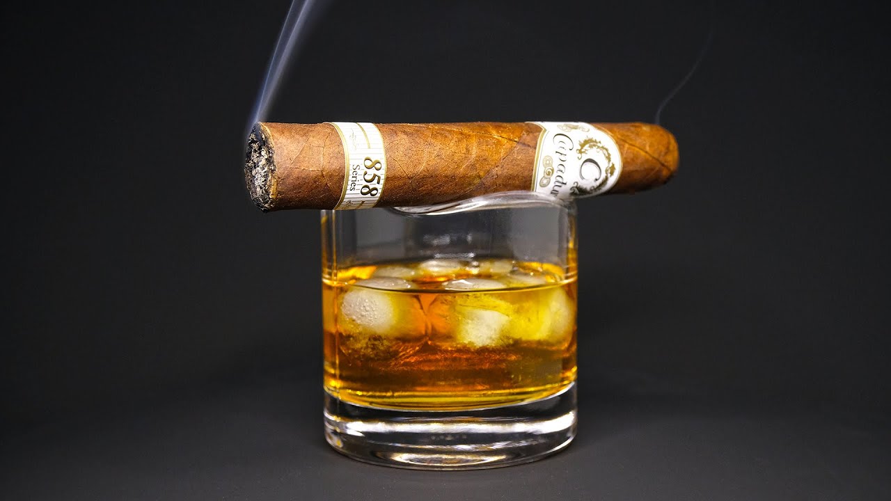 Will it mold? - Whisky & Cigar Time Lapse [8K]