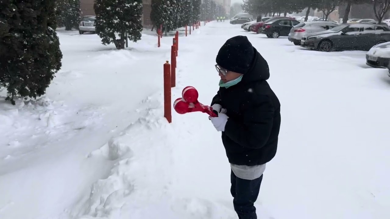 Ryan’s first snow In Romania 