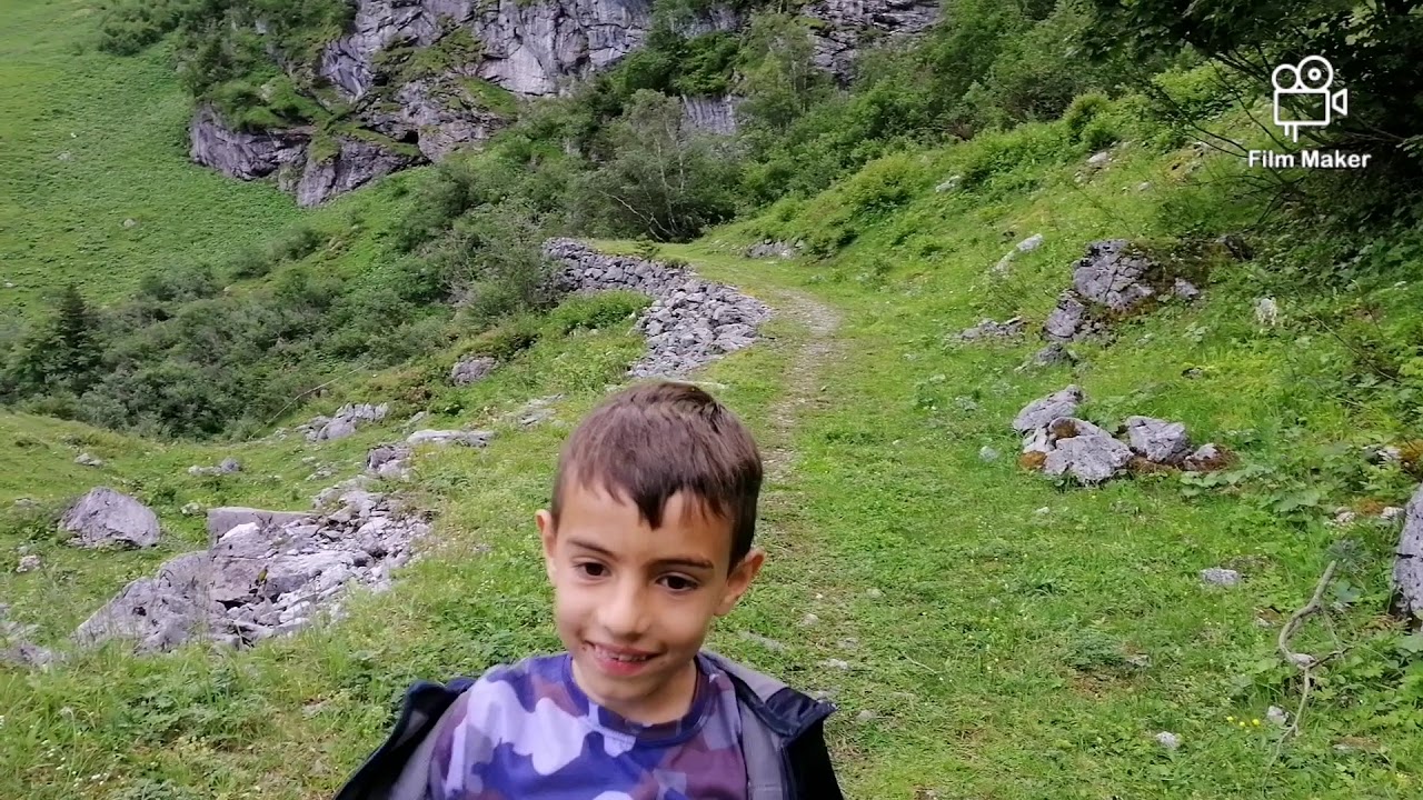 Forat & Jagar Drau&szlig;en