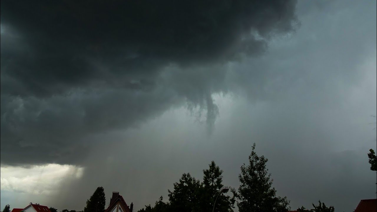 Starkes Gewitter mit Wolkenbruch | 05.07.2023 [Gewitterdoku 11/2023]