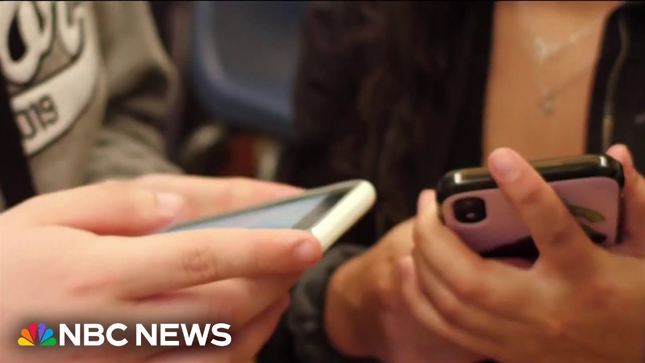 How Gen Z&rsquo;s lack of driving could exacerbate the loneliness epidemic