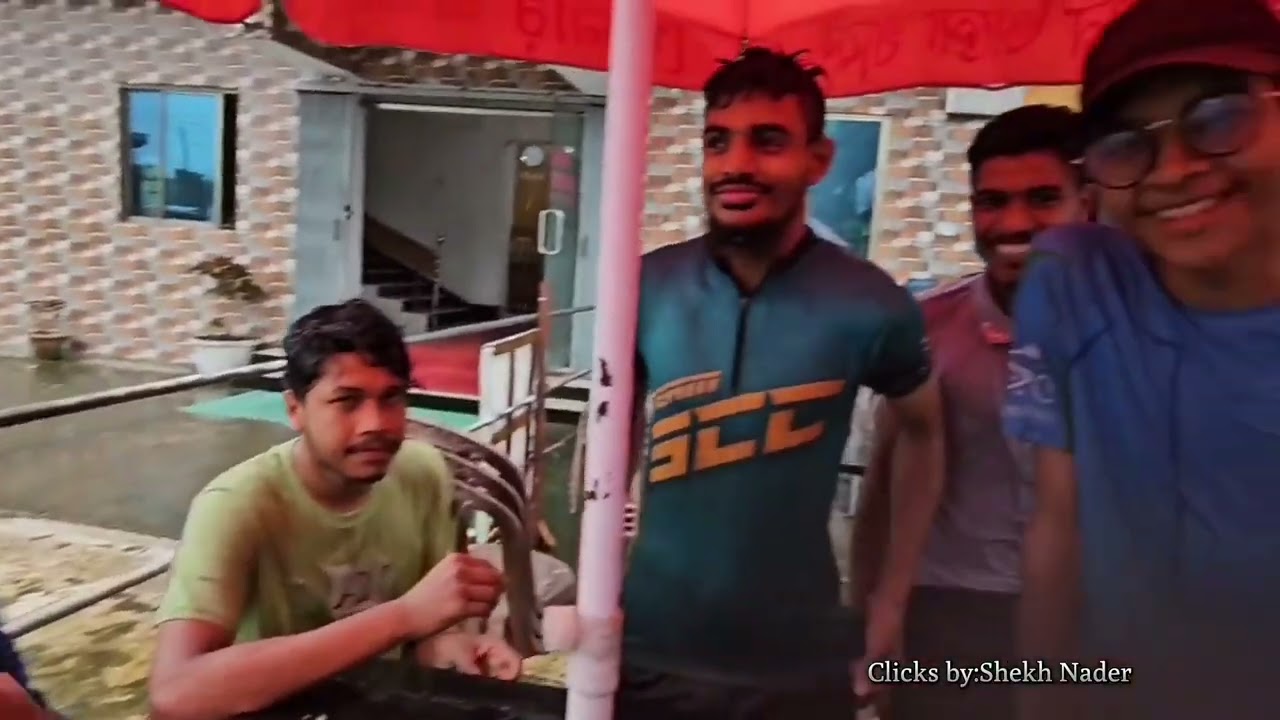 সাহসী রাইডার যখন মাঠে নামে 😎😎