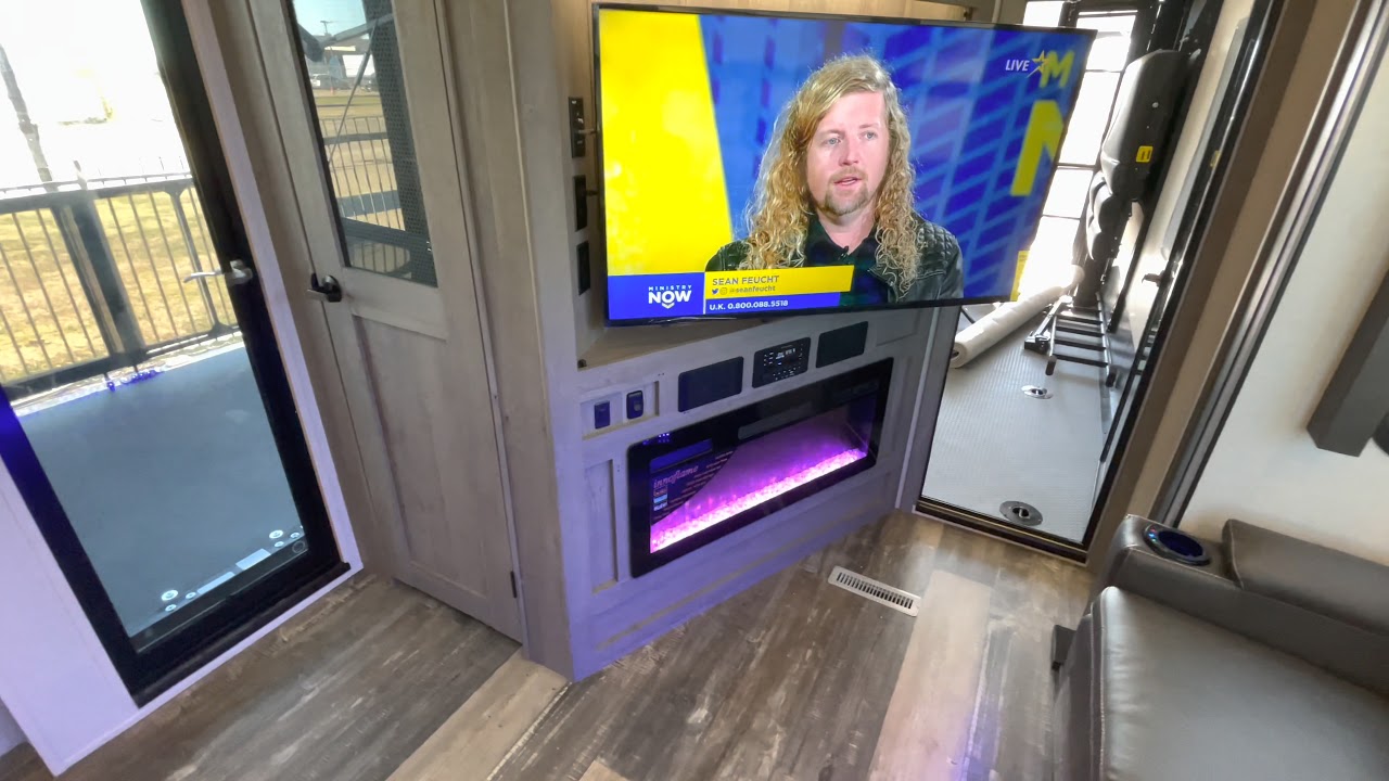 2021 Keystone Raptor 429