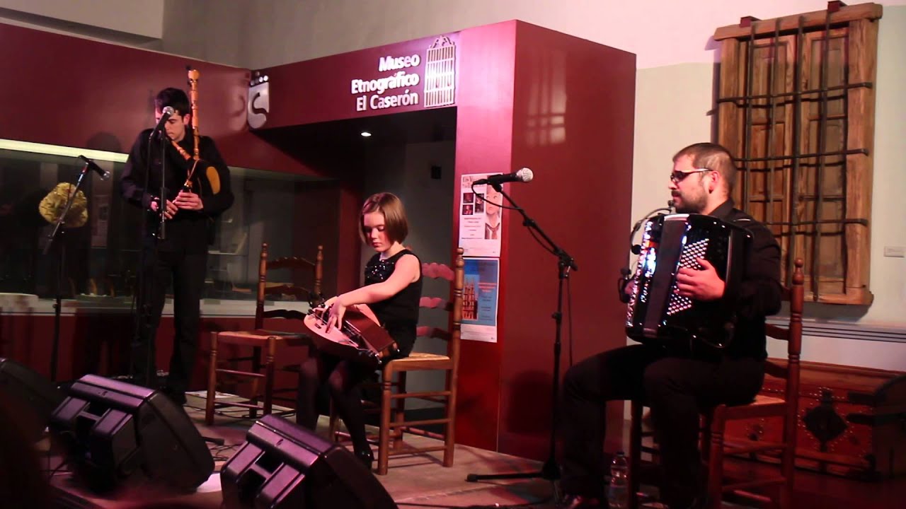 BellónMacerias Dúo con María López: Libertango