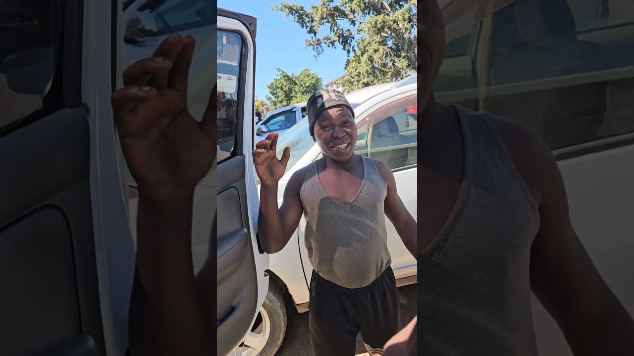 CHIHOMBE:Hanzi naCHIHOMBE,MAGWAMA haadi munhu anodhakwa padhuze pake.NB:This is a throwback video 📹!