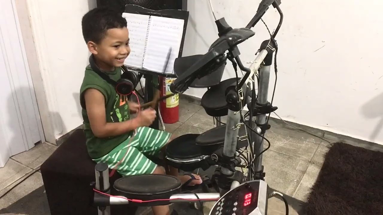 Kauan, 5 Anos, Encanta Aprendendo “Mil Graus Renascer” | Generus Music 🎶✨