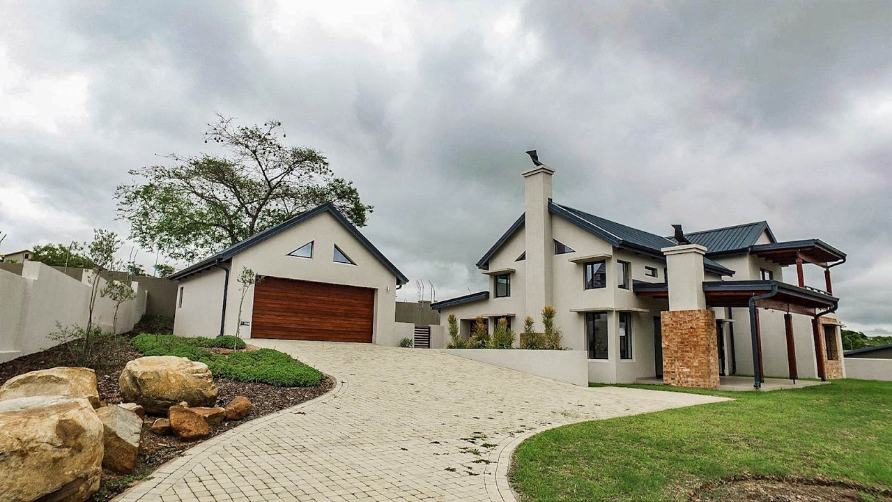 3 Bedroom House for sale in Mpumalanga | Lowveld And Kruger Park | Nelspruit Mbombela | |