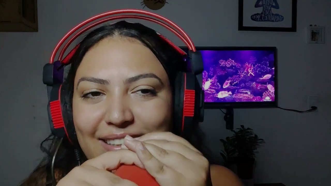 ASMR Conversando abafadinho até você dormir
