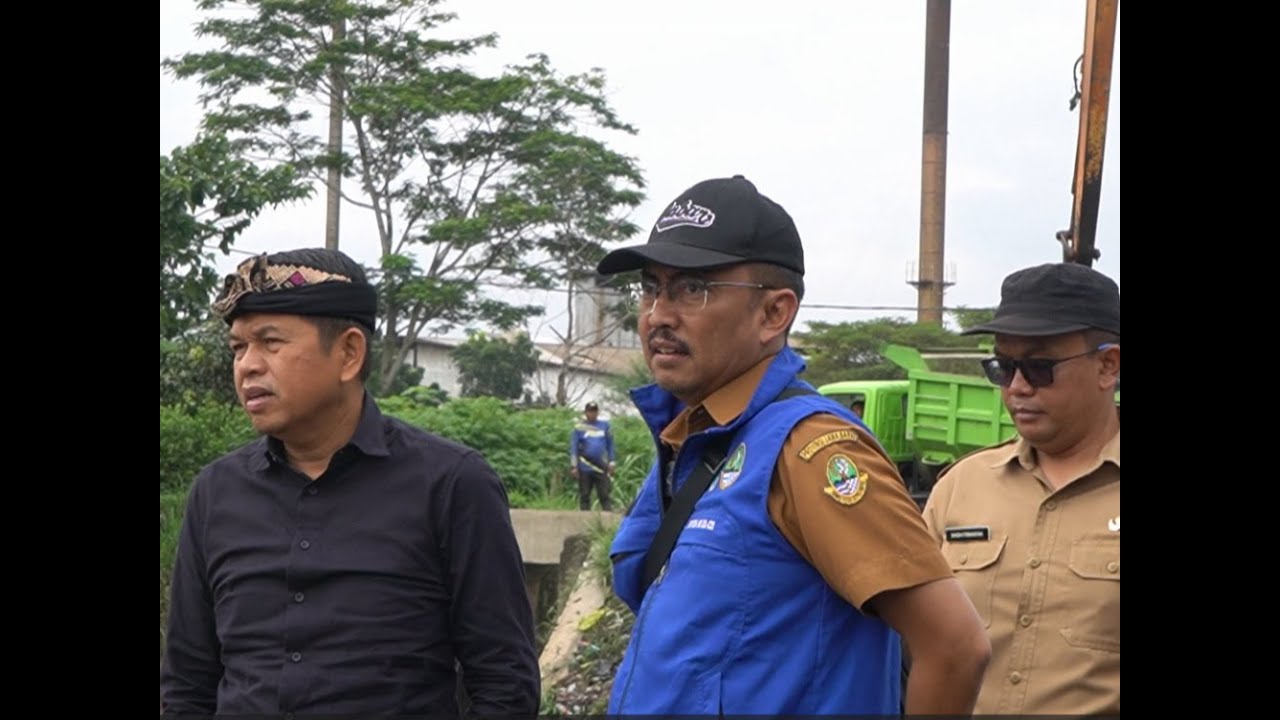 Dedi Mulyadi Tinjuau Sampah Citarum
