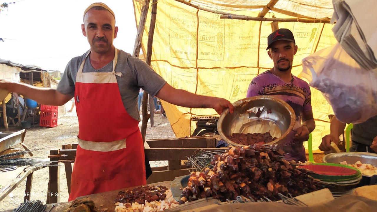 أجواء الشواء في سبت بن ساسي قبيل عيد الاضحى