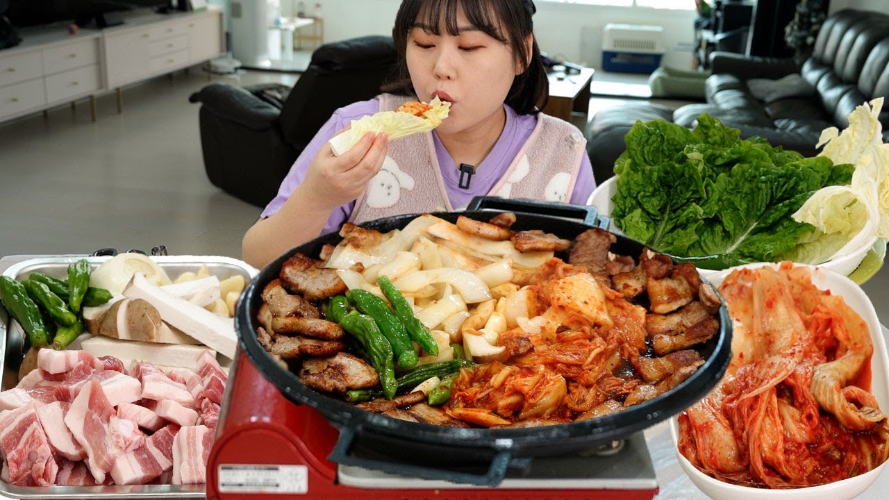 K-BBQ Самгёпсаль Мукбанг в помещении дома🥩Кимчи Жареный рис🍚