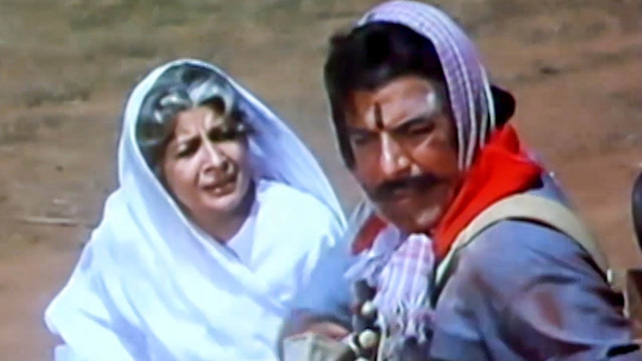 देश के साथ खिलवाड़ करने वाले इंसान को दारा सिंह सबक सिखा रहा है | Desh Bhakti Movie Scene
