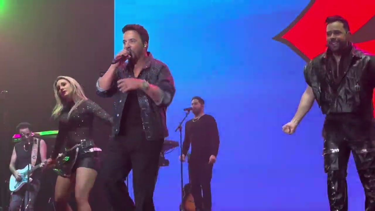 Luis Fonsi - Échame la Culpa - LIVE
