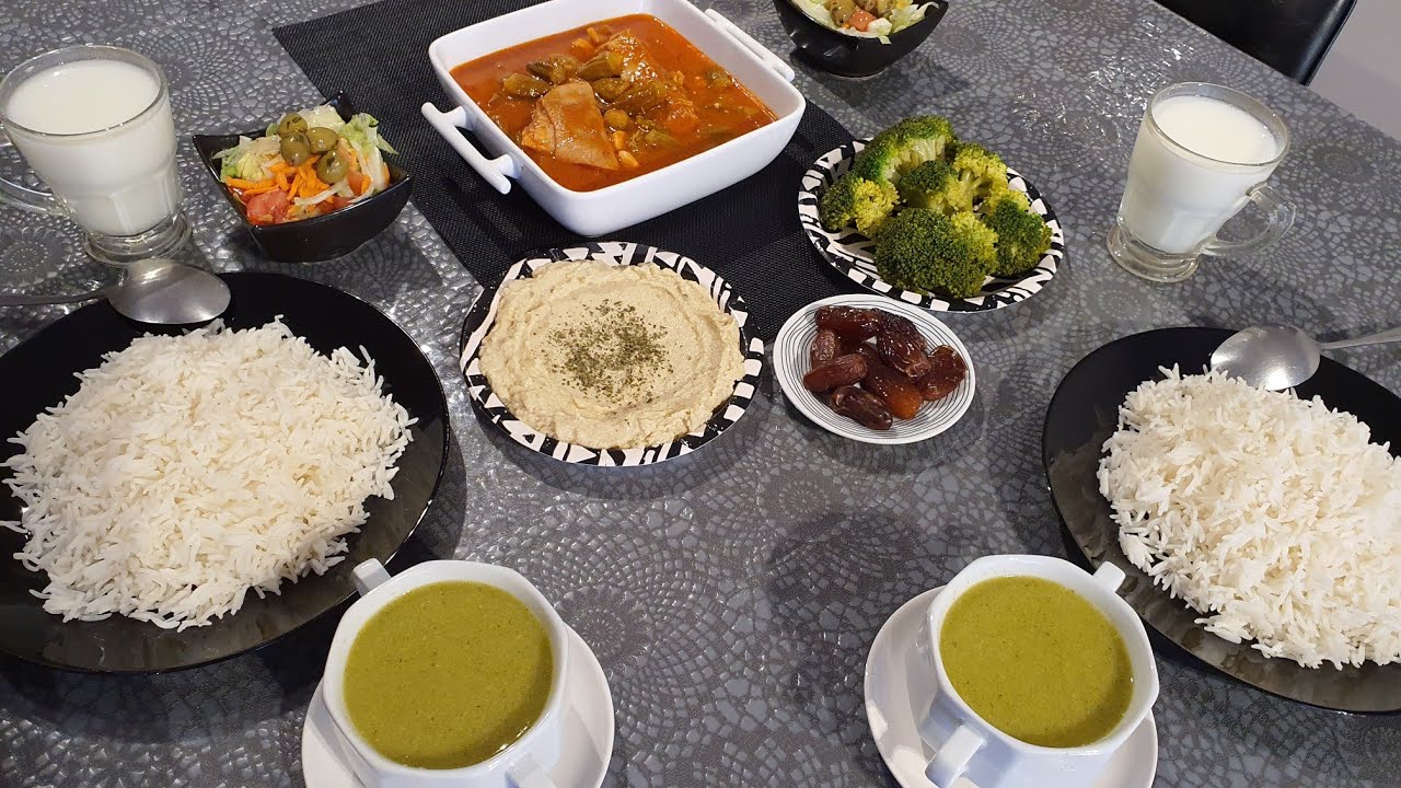 فطور رمضان🌙تفضلو حياكم 😊سويت حلى طيب وسريع ب5دقايق يكمل جربوه بالعيد😋 واطيب مرگه عراقيه بطريقتي😌