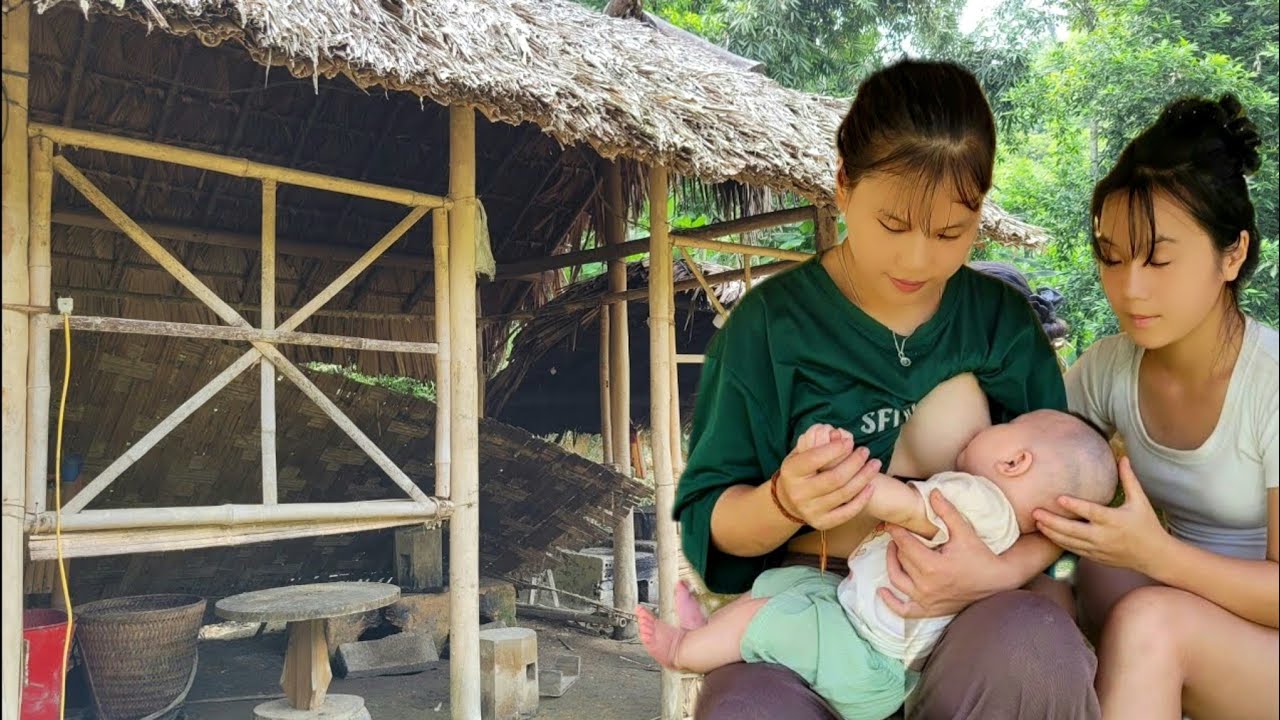 A single mother and her son built and renovated a house for a girl who lives alone.