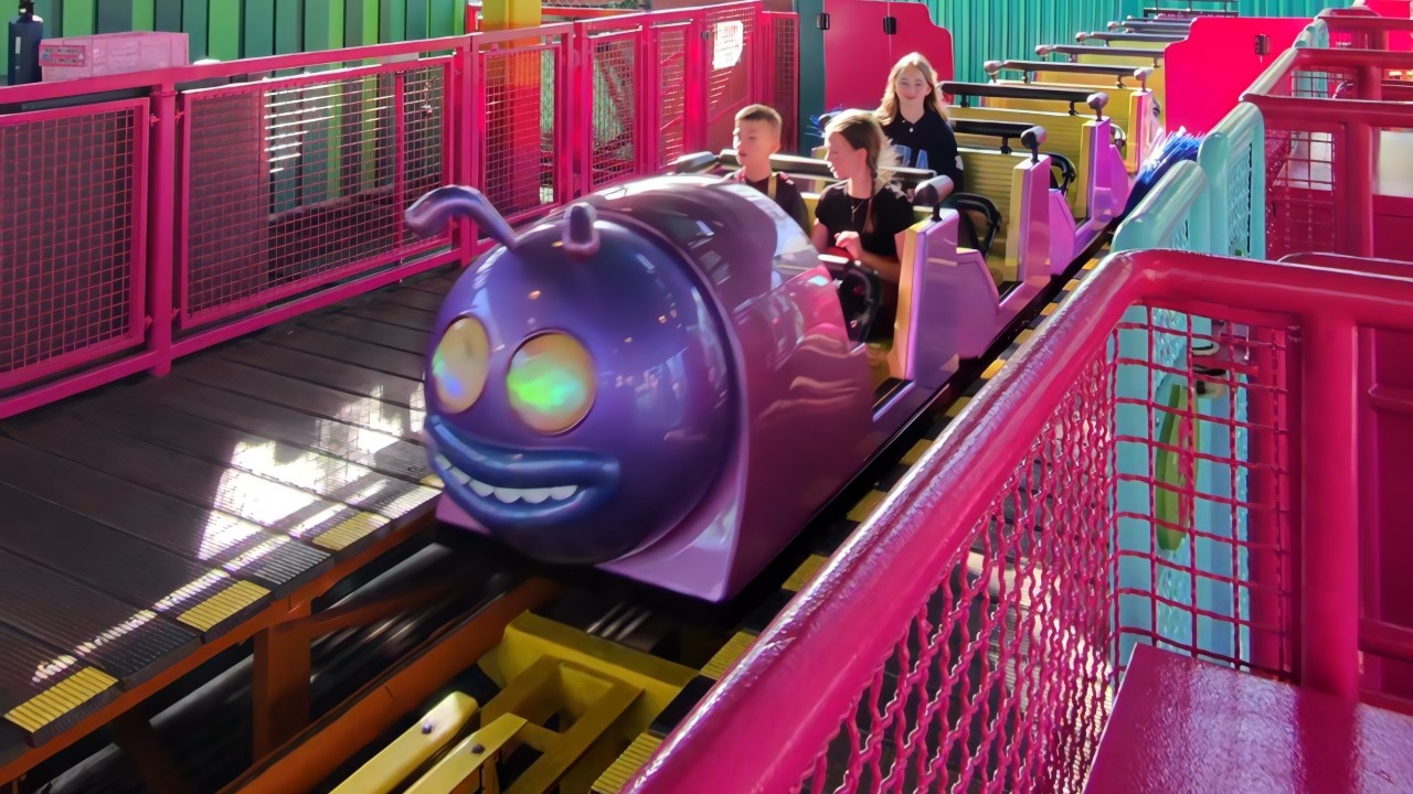 Trolls Trollercoaster Ride POV | Universal Studios Orlando
