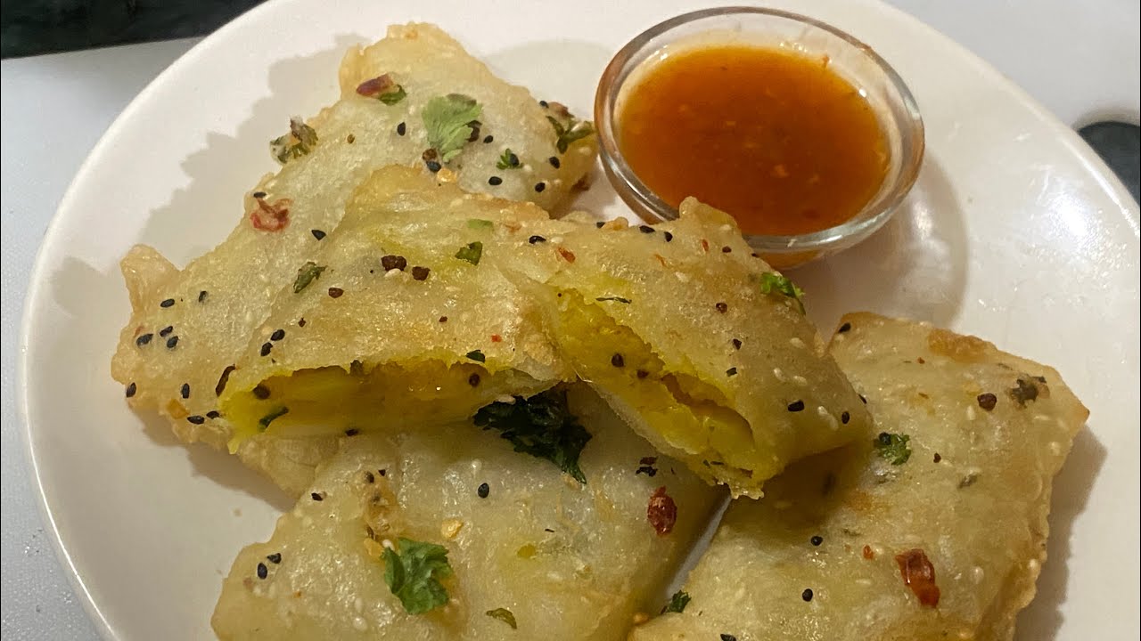 सूजी से बना कुरकुरा नाश्ता 😍 | झटपट और टेस्टी सूजी नाश्ता रेसिपी | Krishna Ki Kitchen