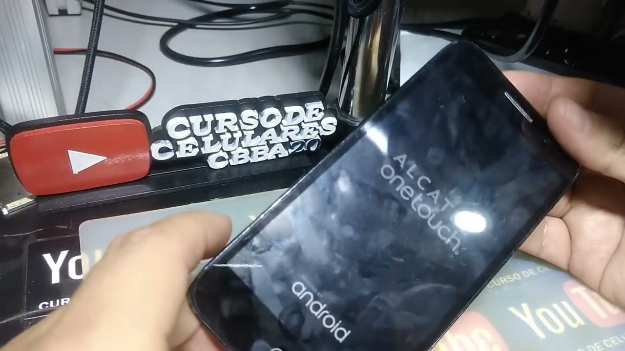 Equipo Sin Luz en la Pantalla / Puenteo de Flex
