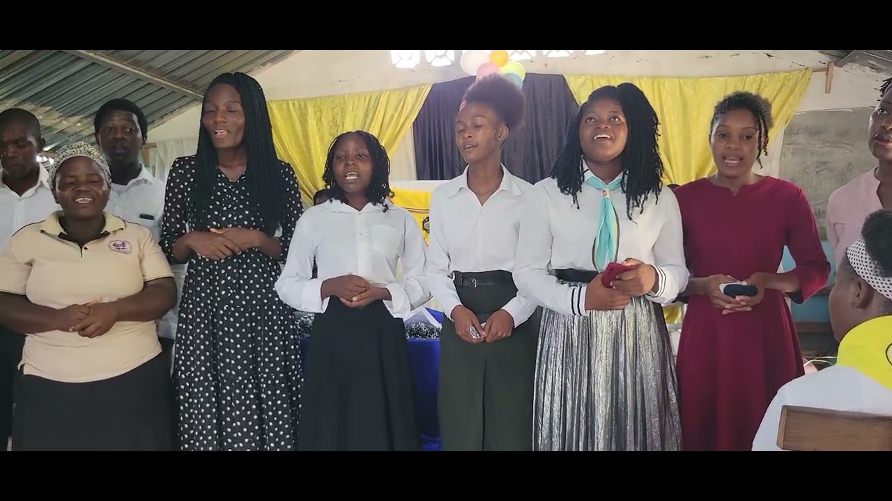 Jovens  da IASD Moropue quelimane 