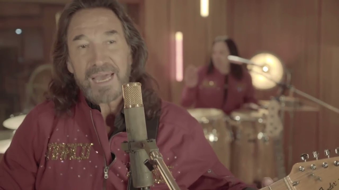 Marco Antonio Solís - Enanitos Verdes Ft Cornetto Tu Carcel Guaracha Remix Video Edit