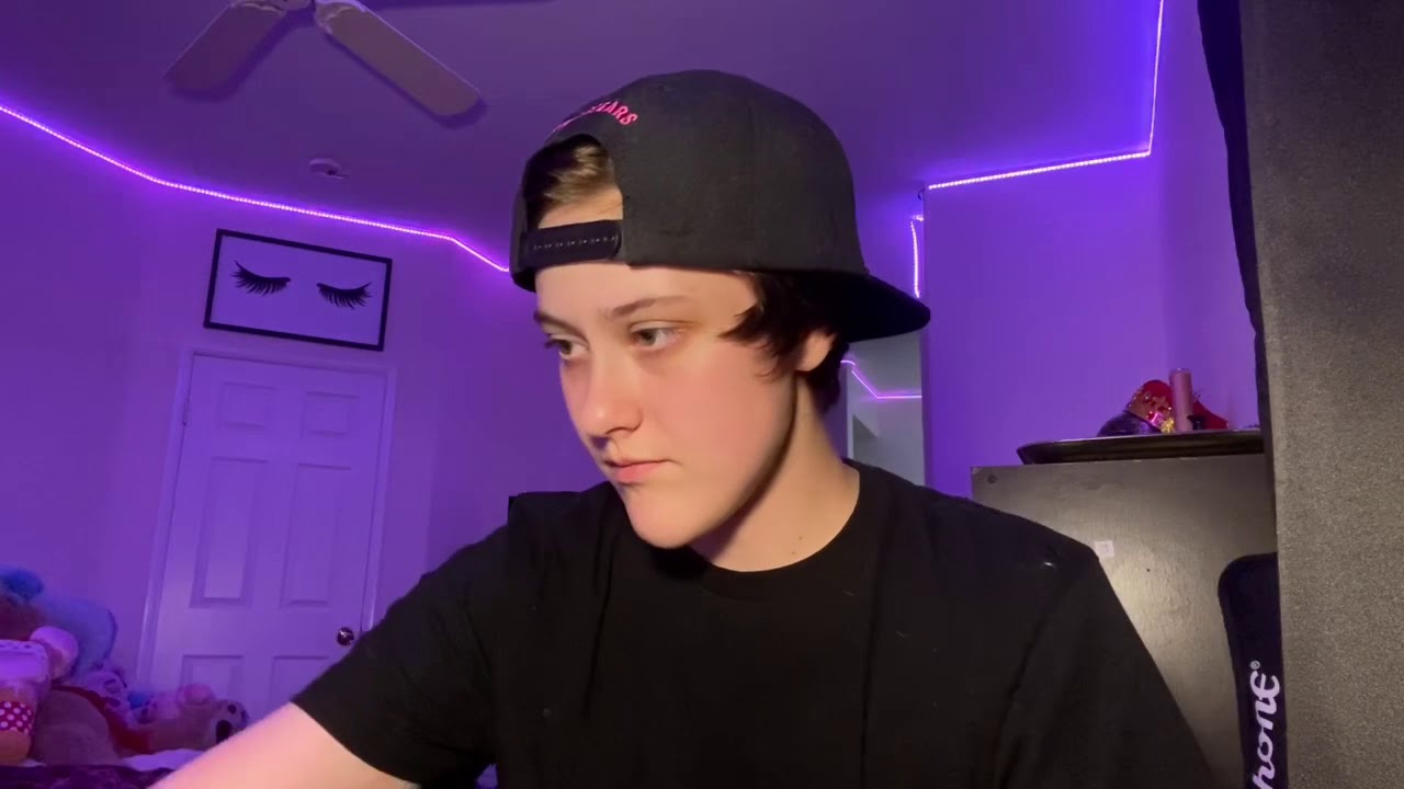 Raegan Beast sings Lonely by Akon