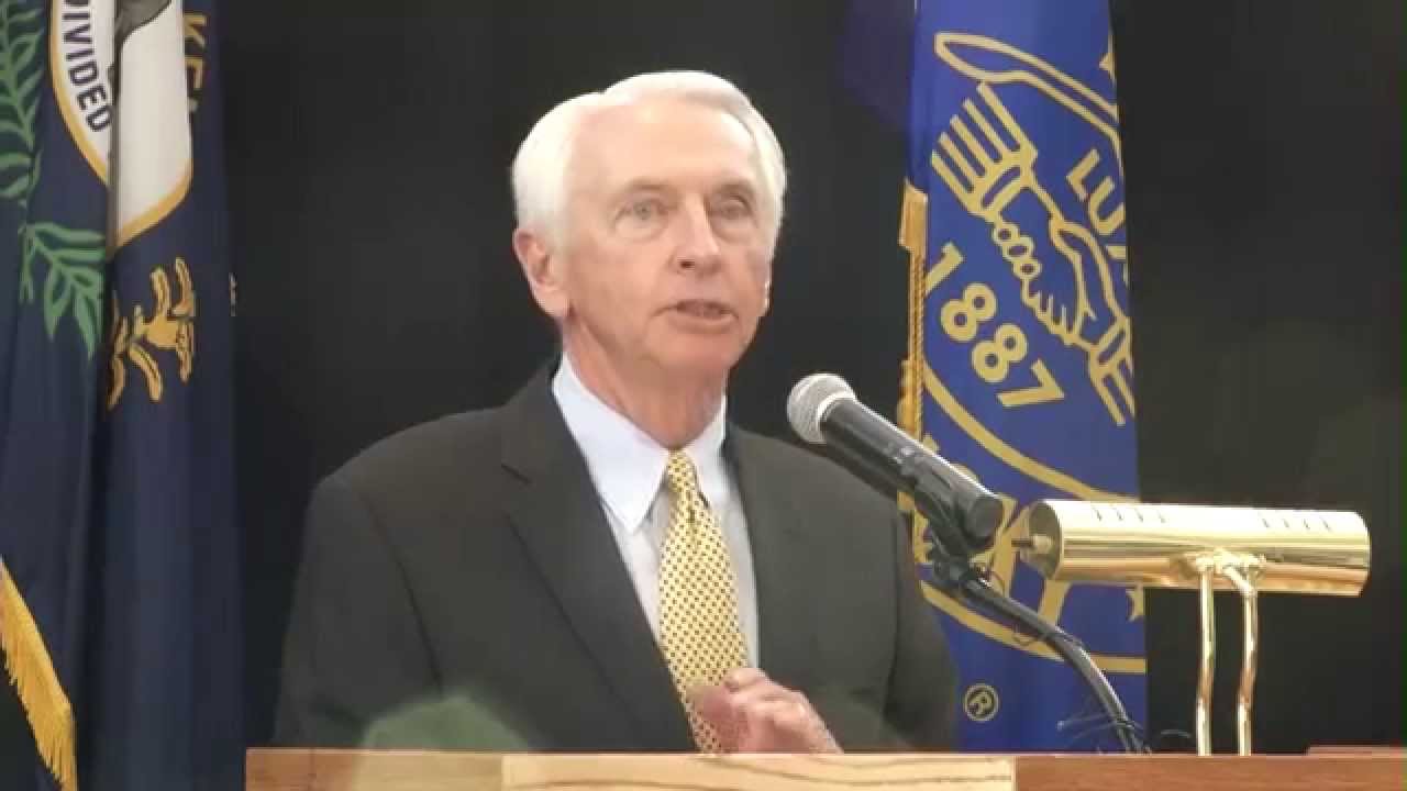 Gov. Beshear Signs House Bills at MSU
