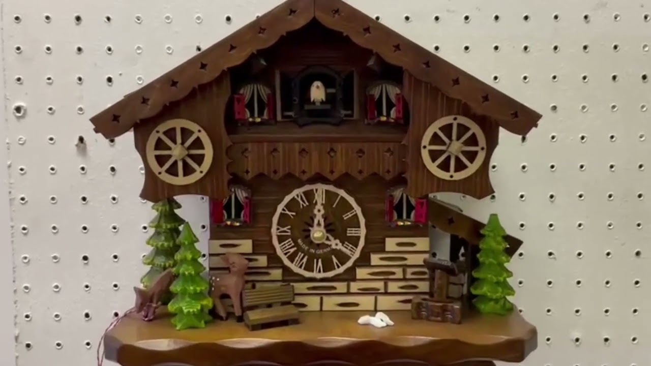 Electronic Cuckoo Clock 445QM