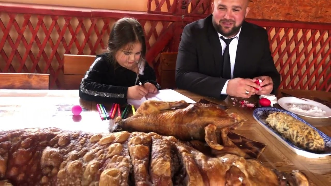 Aristică va urează Paște fericit tuturor