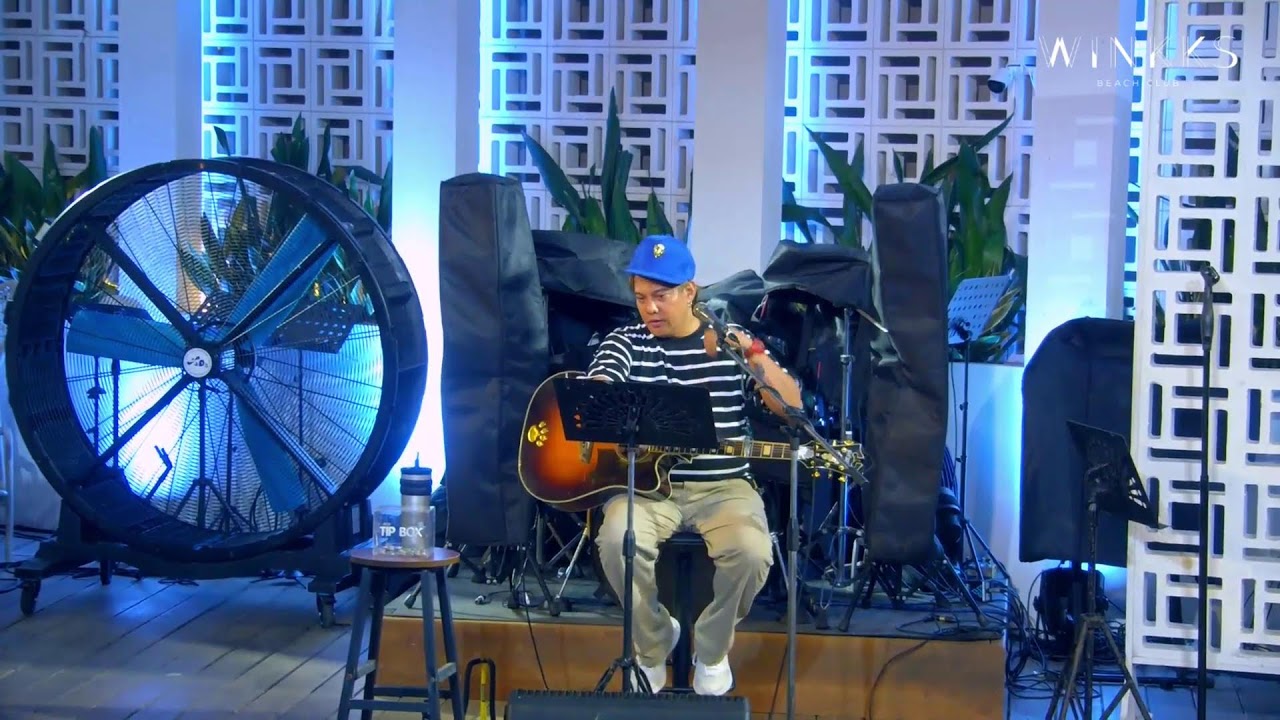 LIVE สดจากเกาะเสม็ด - @Winkks – หาดทรายแก้ว