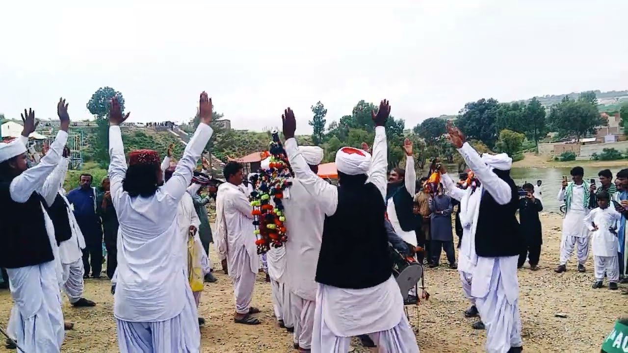 Cultural Balochi Jhumar at Pakistan's Independence Day  in Fort Munro || Jashan e Azadi Mubarak!🇵🇰🇵🇰