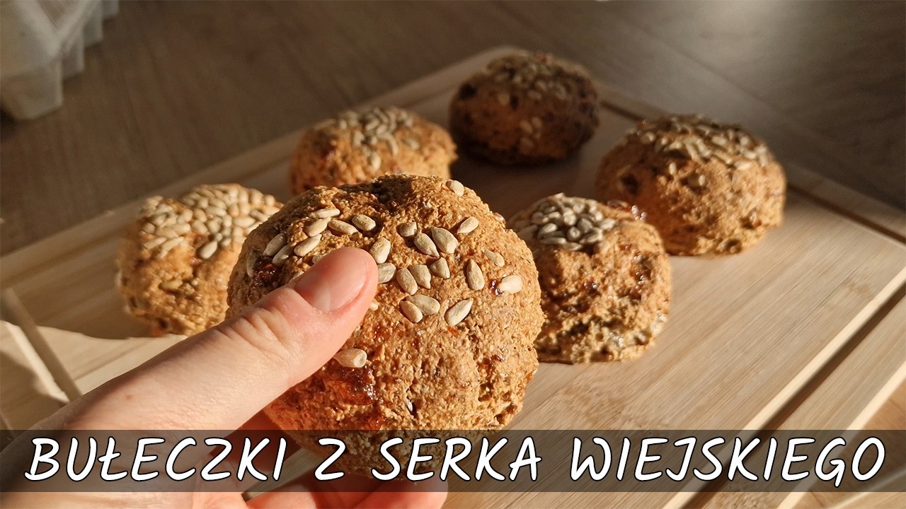 EKSPRESOWE BUŁECZKI Z SERKA WIEJSKIEGO