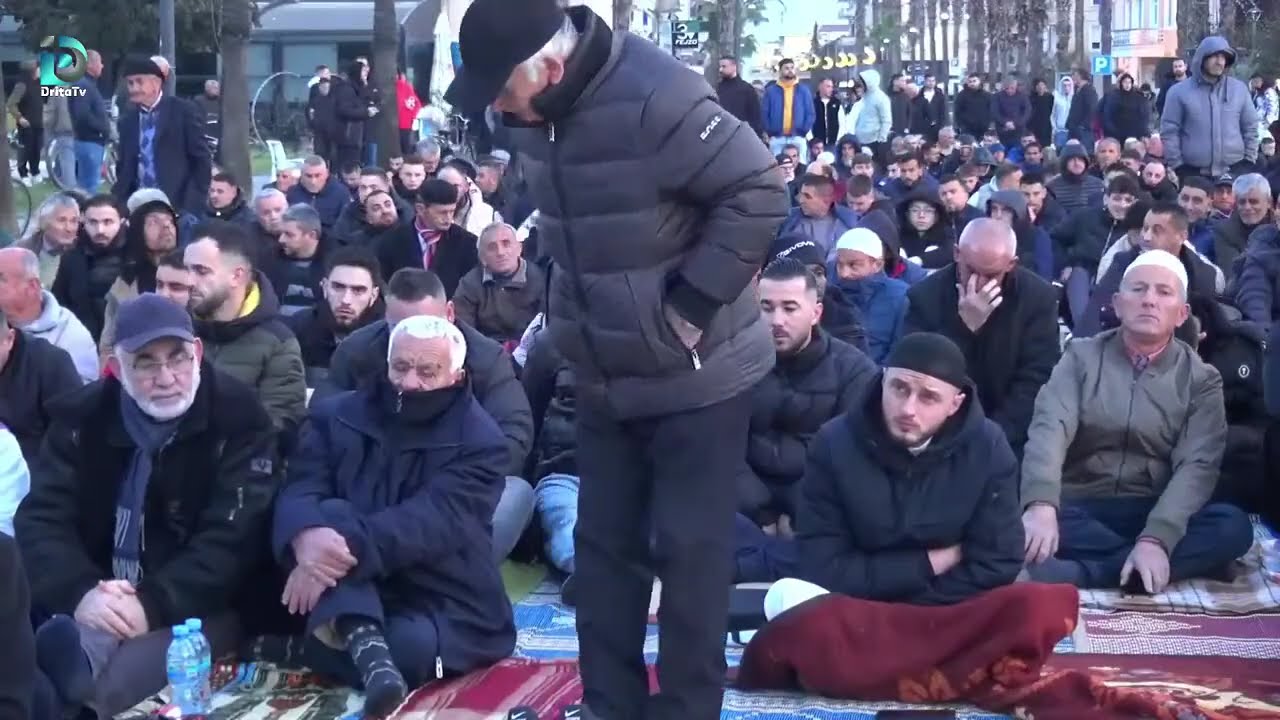  Kavajë Falja e Namazit të 