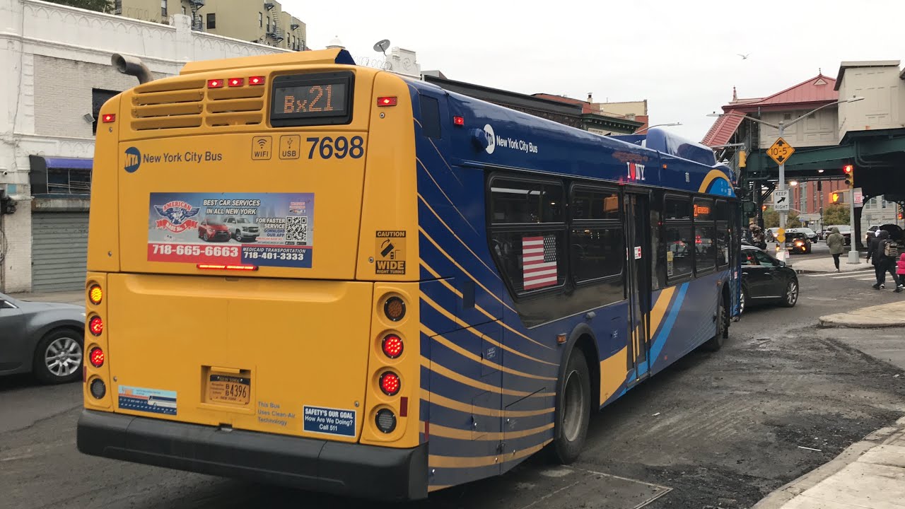 MTA NYCT Bus: 2018 New Flyer XD40 #7698 on the Bx21