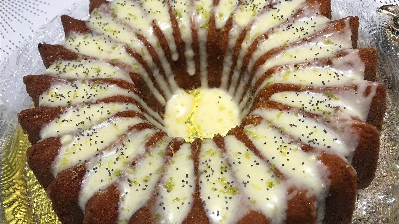كيك بالحامض cake au citron وكريمة للتزيين خطيرة في المذاق