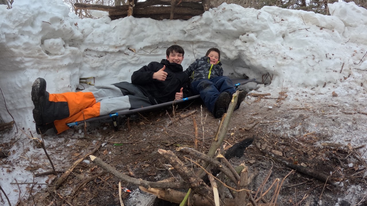 I built a snow shelter! Part 1