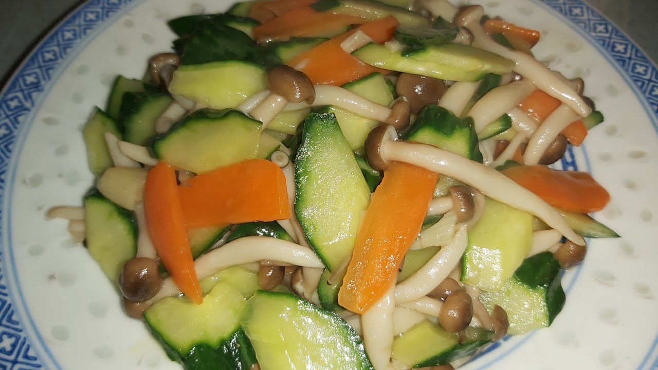 mushroom and cucumber stir fry