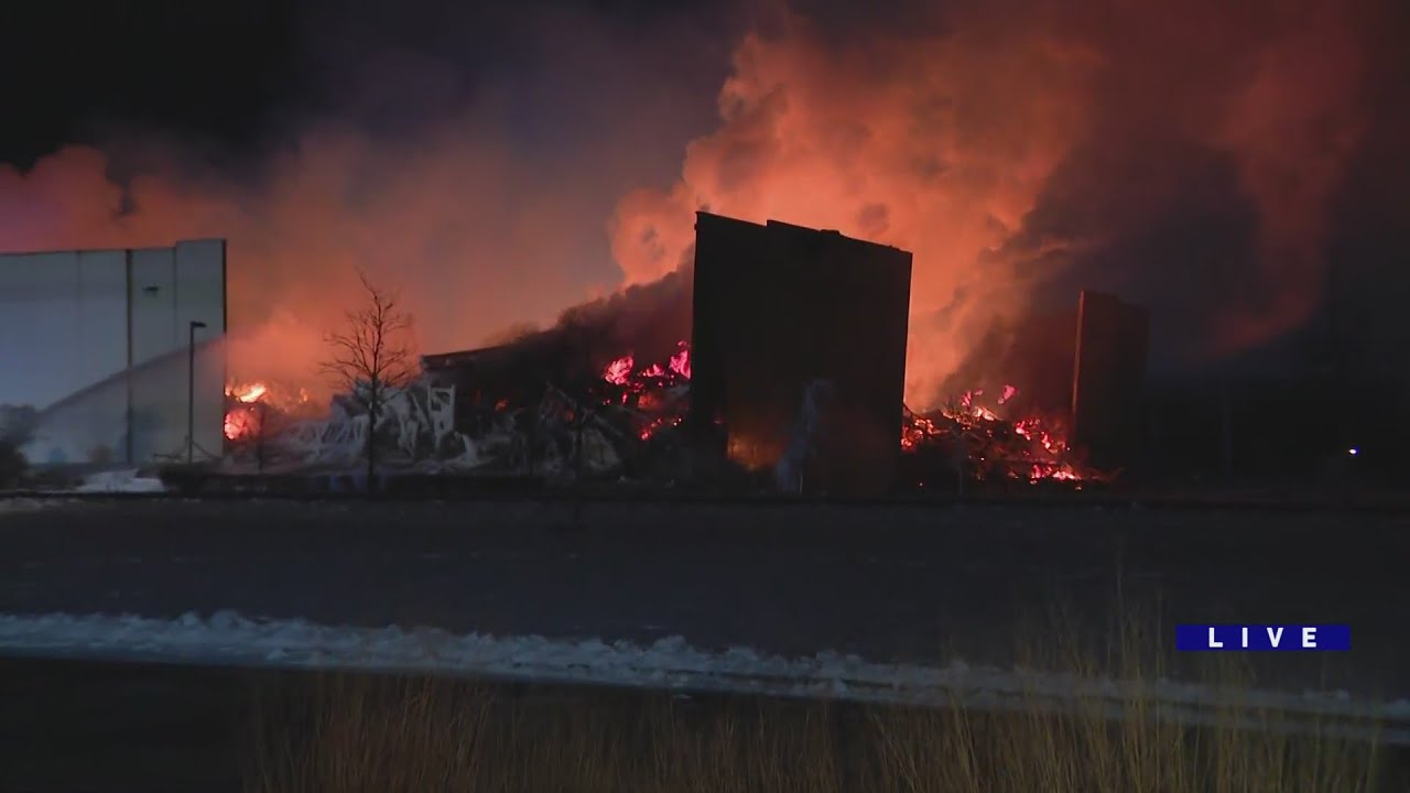 Fire continues to burn at Bartlett warehouse