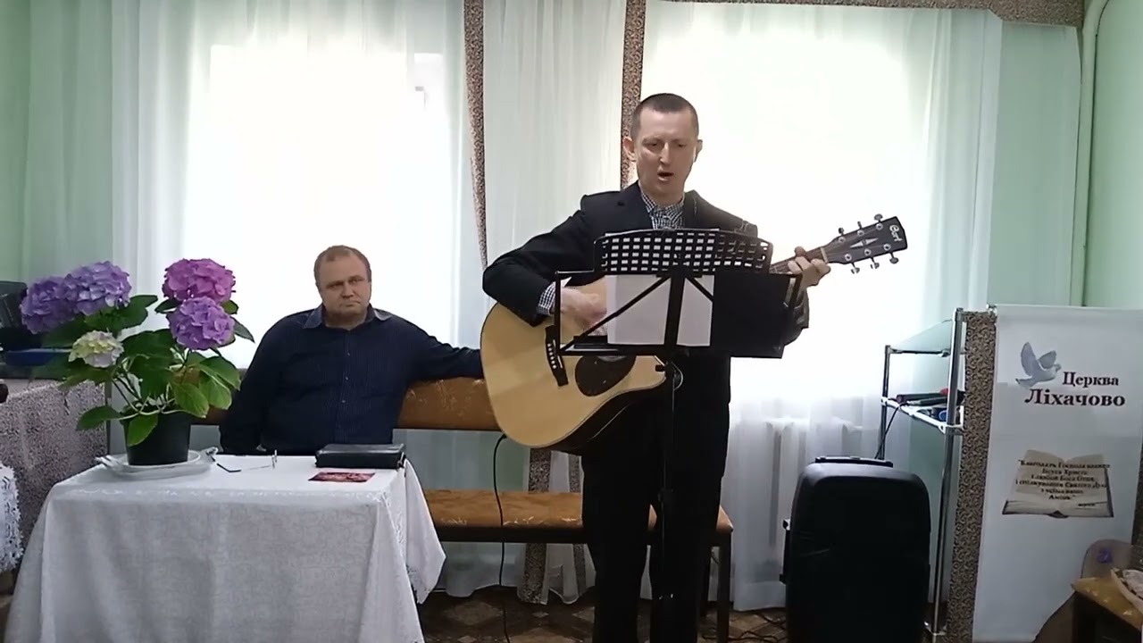 Обвитый чистой плащаницей