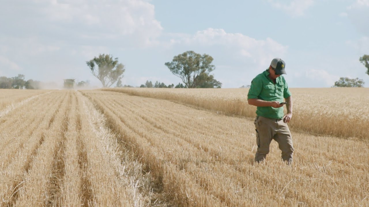 John Deere Precision Ag - The Digital Ecosystem Explained