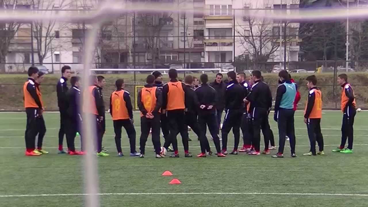 Fudbalska akademija na FFM - Shkola za idnina