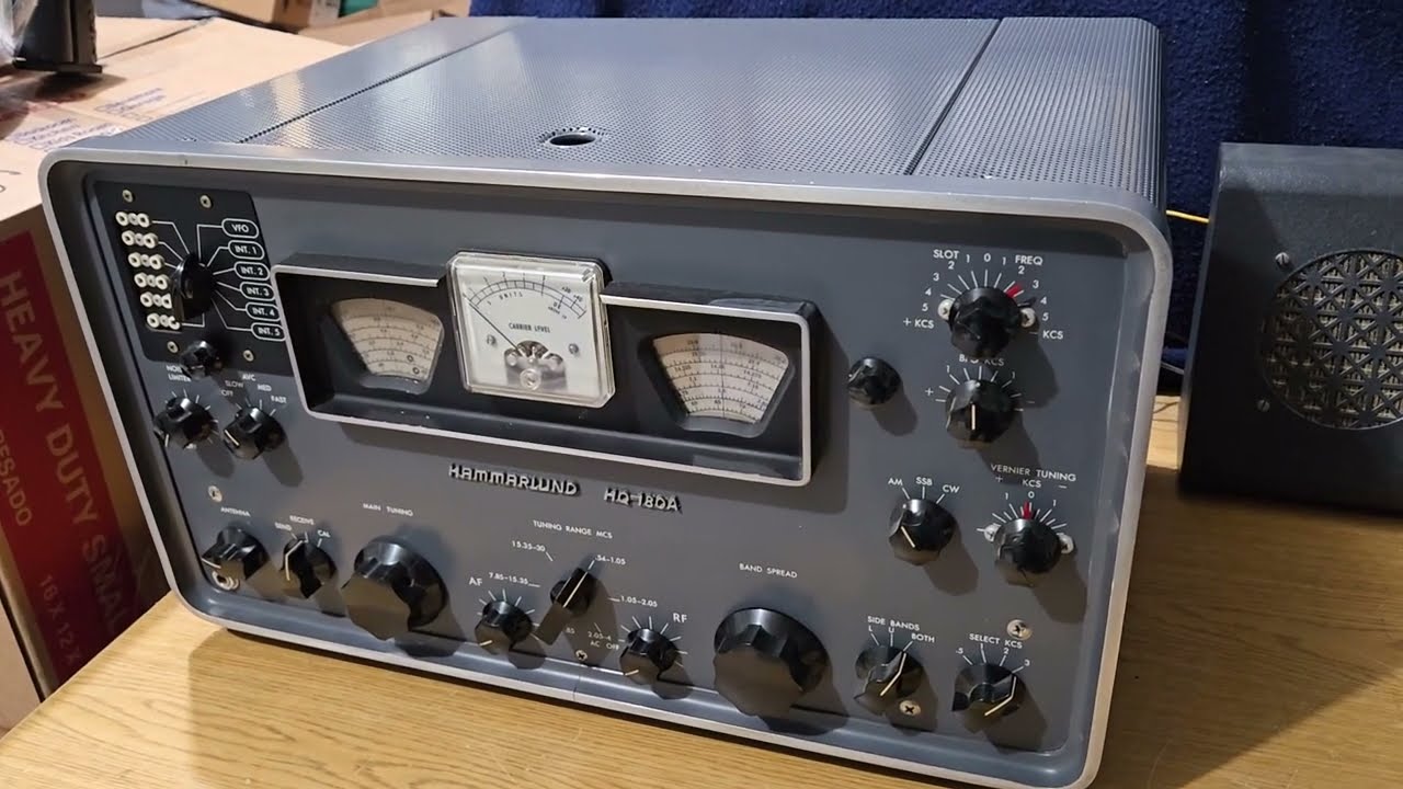 Hammarlund HQ-180AX Communications Receiver