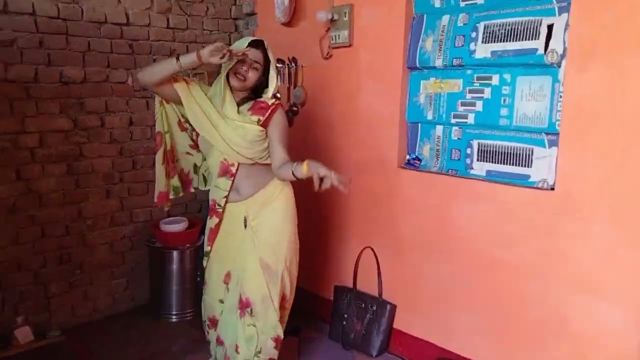 लोक गीत सासुल पनिया कैसे जाऊ रसीले दोऊ नैना