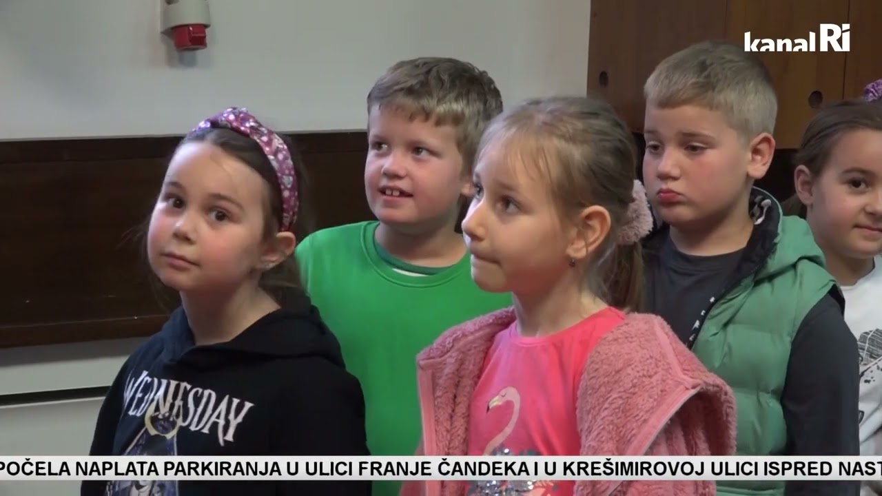 Izložbu po&scaron;tanskih maraka posjetili učenici O&Scaron; Pećine